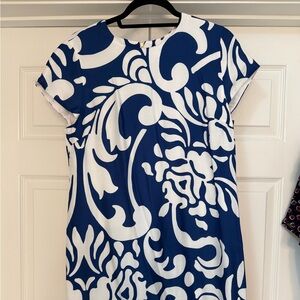 J. McLaughlin Blue and White Floral Midi Dress